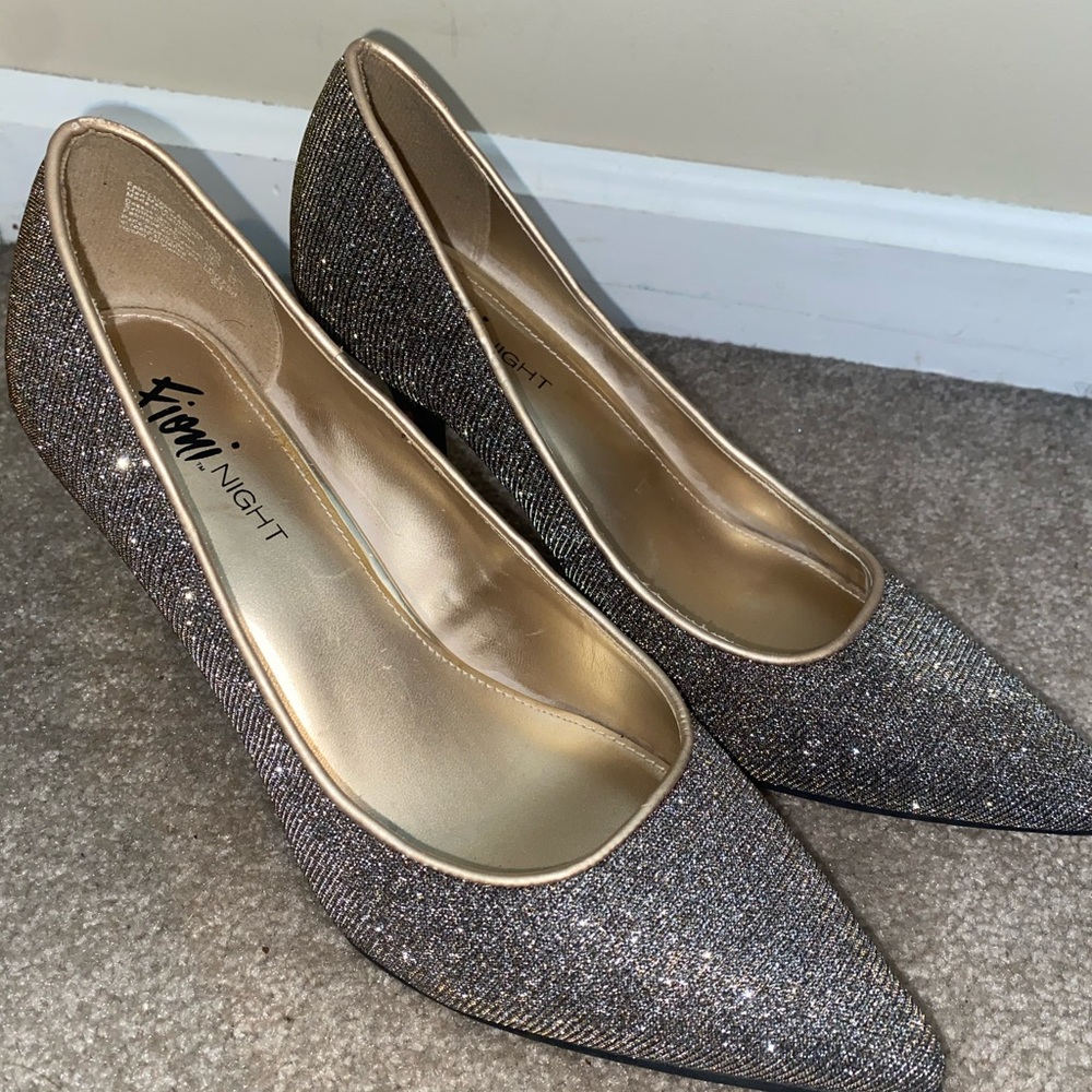 Sparkly heels size 9